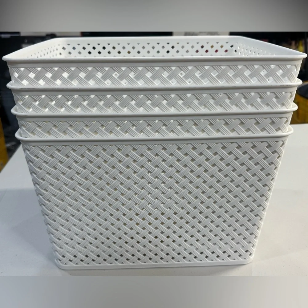Baum BasketWeave Plastic Storage Bins 14”Lx 11.4”Wx 8.7”H, G 4 Pack White - Picture 2 of 5